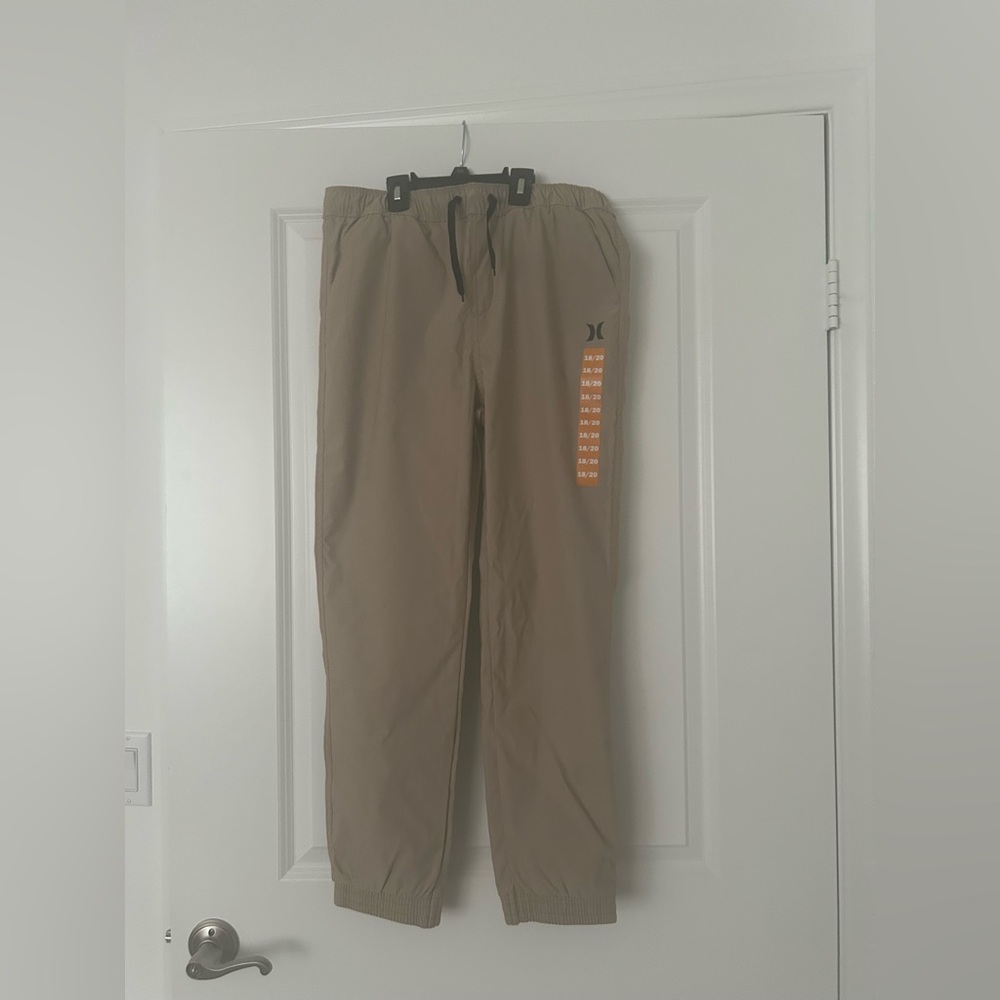 Hurley Boys Khaki Board Pants, Size 18-20, NWT